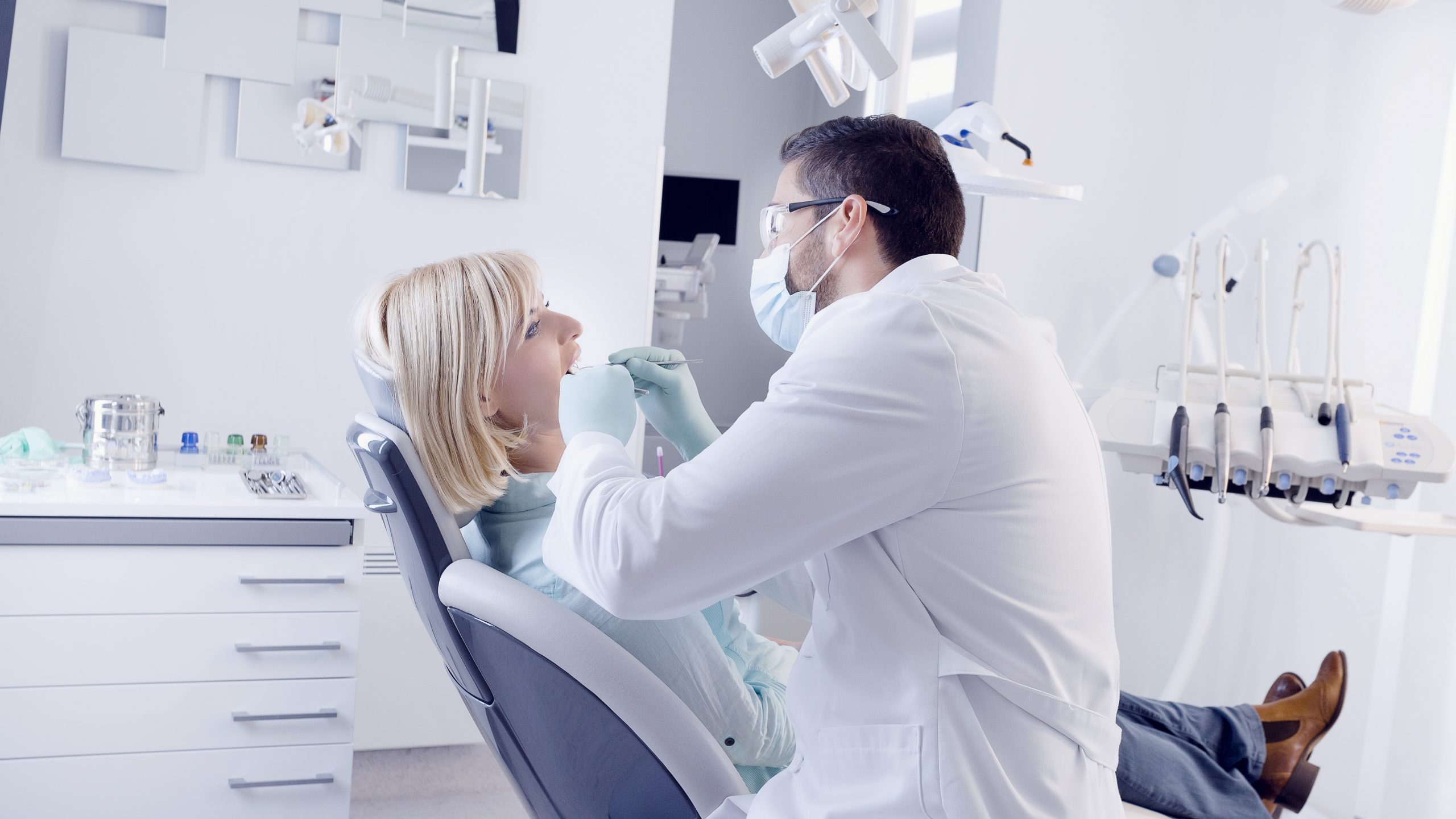 Dentist in Hamilton, IL